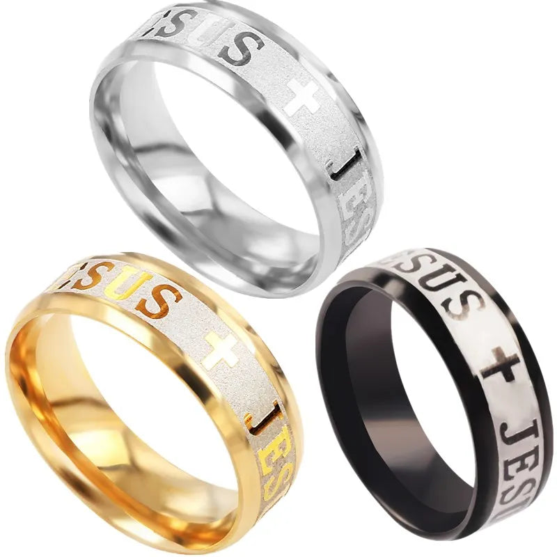 Bague en acier inoxydable de 8 mm avec croix « I Love Jésus »