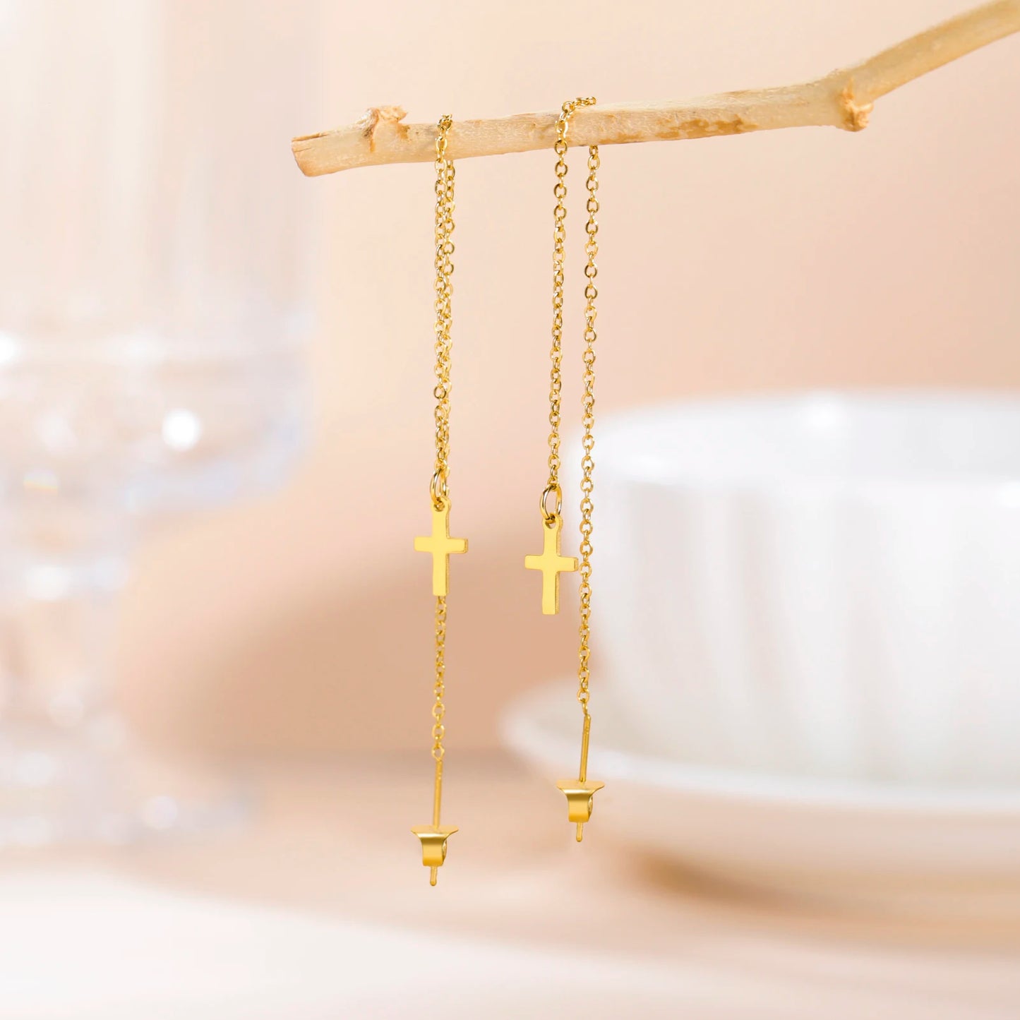 Boucles d'oreilles longues en croix pour femmes