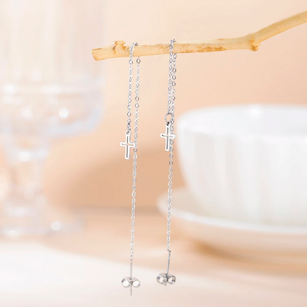 Boucles d'oreilles longues en croix pour femmes