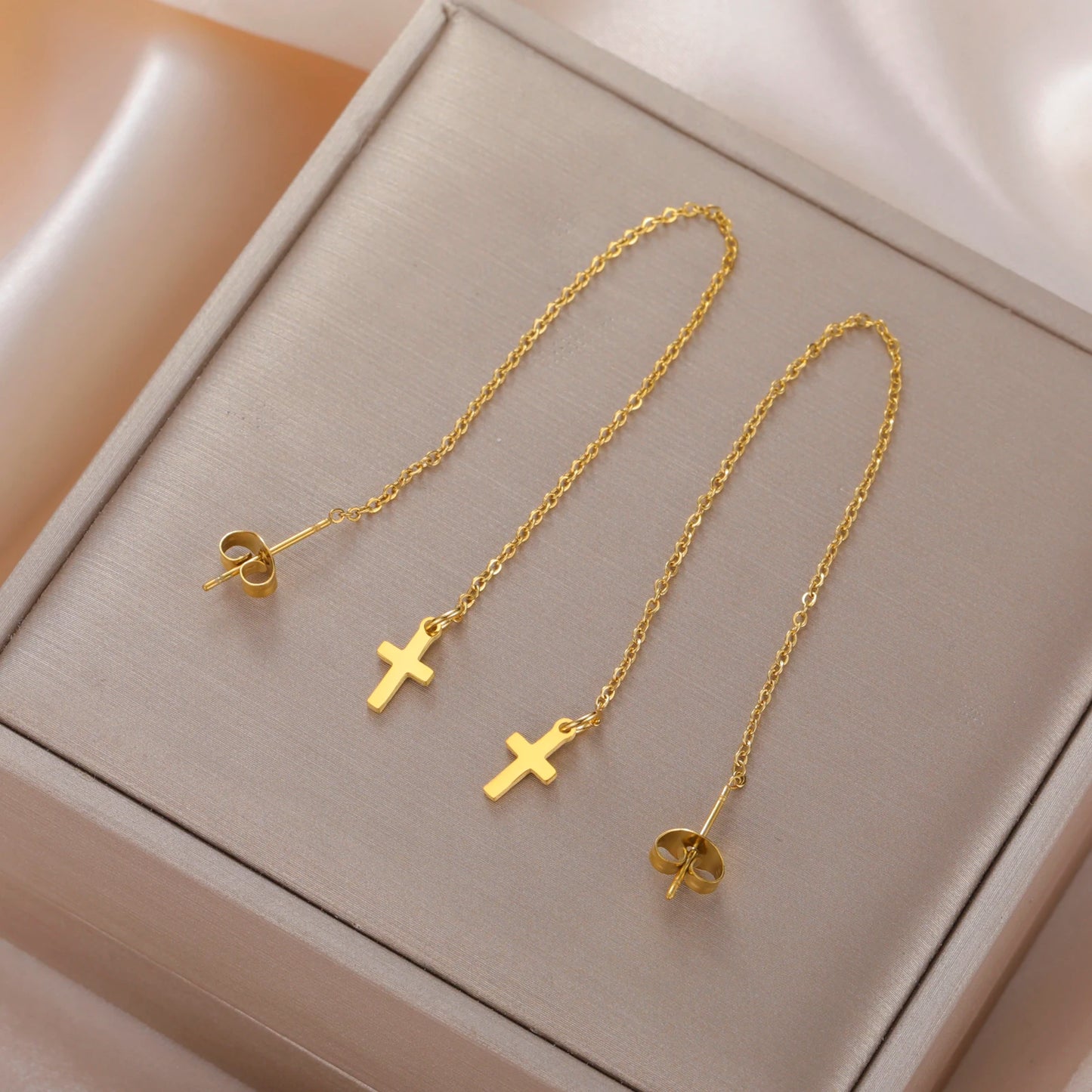 Boucles d'oreilles longues en croix pour femmes